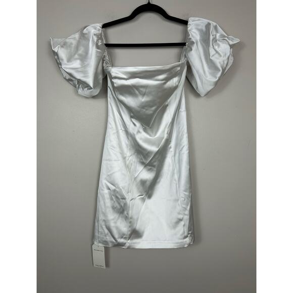 Abercrombie & Fitch NWT Satin Off the Shoulder Puff Sleeve Mini Dress Medium - Picture 2 of 7